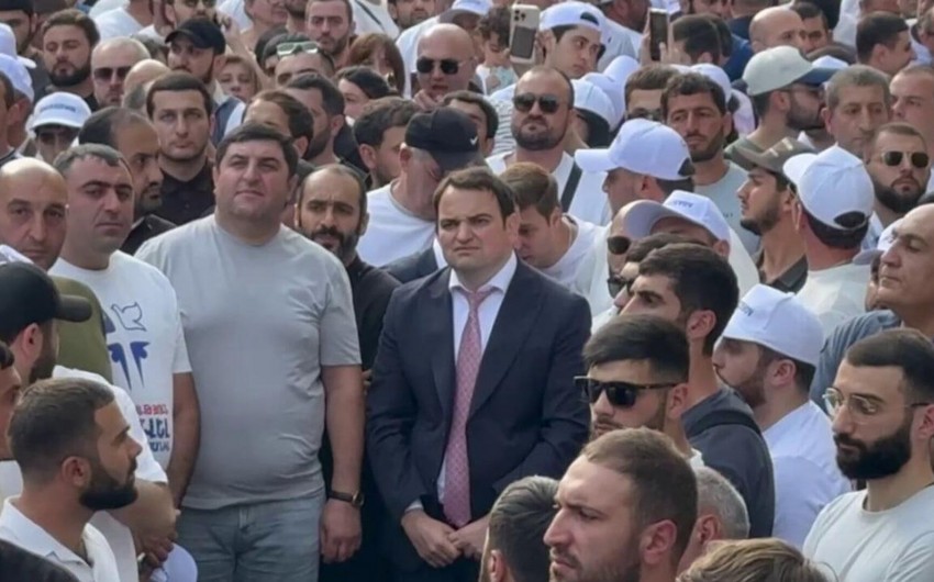 Support rally for Samvel Karapetyan begins in Yerevan
