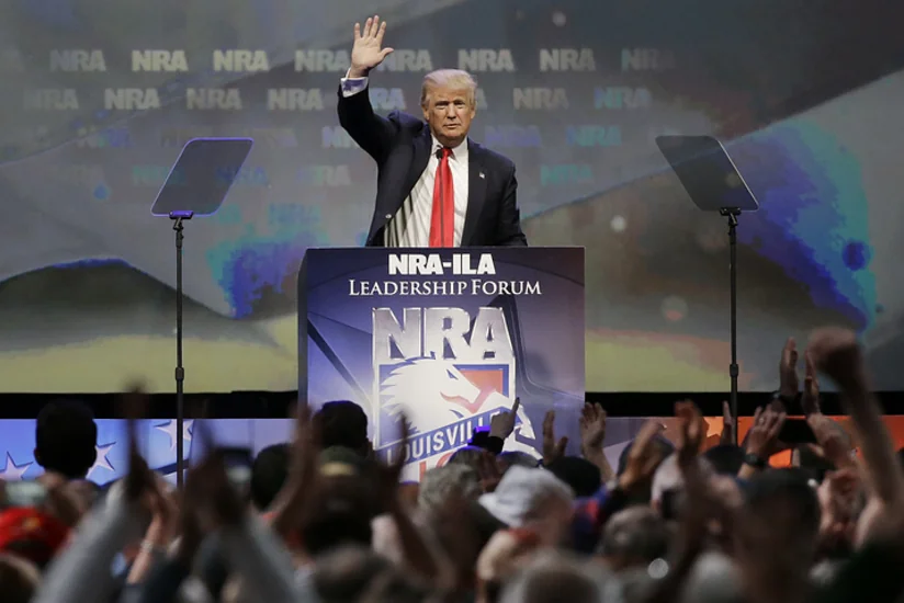 Trump promises to allow widespread carrying of weapons in US