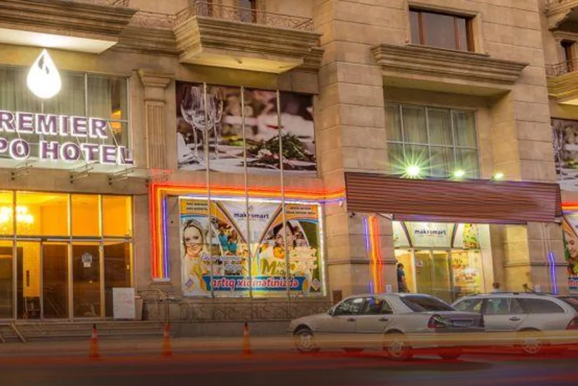 Bakıda hoteldə 33 yaşlı kişi damarlarını kəsib