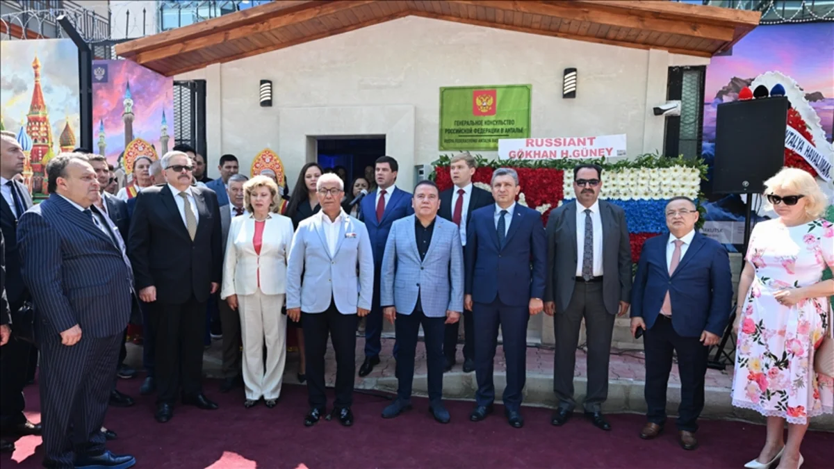 Antalyada Rusiya konsulluğunun yeni binası açılıb