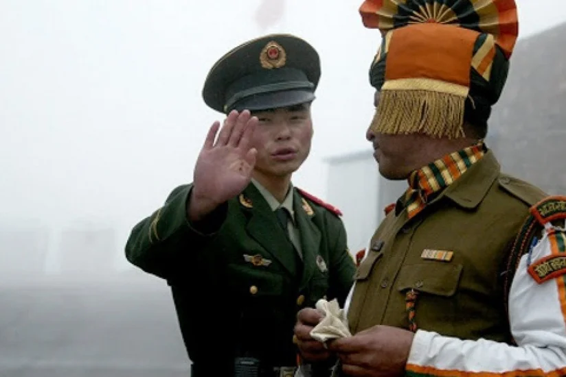 KİV: Hindistan və Çin hərbçiləri sərhəddə toqquşub