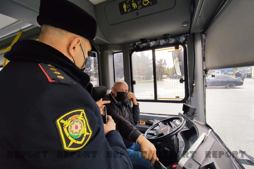 В Баку в автобусах и магазинах проведен рейд, есть оштрафованные