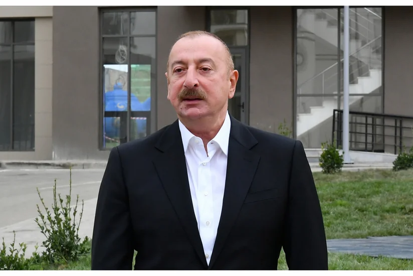 Prezident Füzulidə sakinlərlə görüşdə şəhidlərimizə ehtiramını bir daha ifadə edib