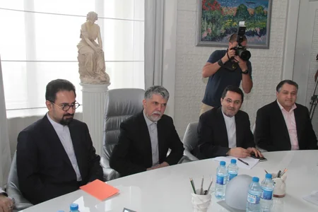 Əbülfəs Qarayev İranın mədəniyyət və islami irşad naziri ilə görüşüb