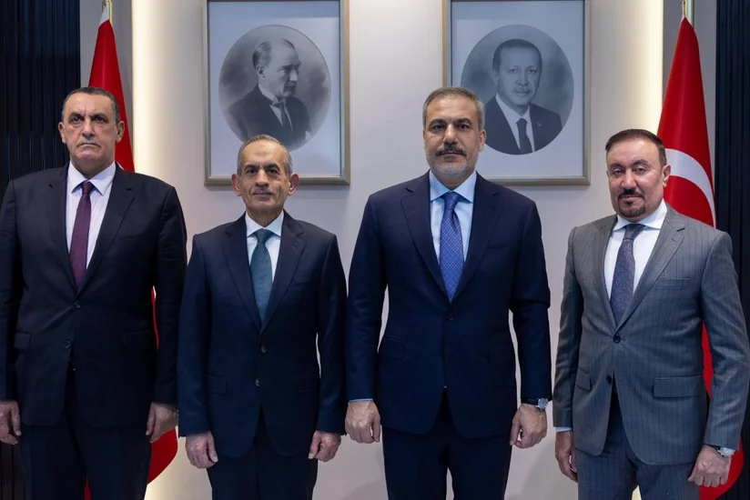Hakan Fidan İraq türkmanlarının liderini qəbul edib