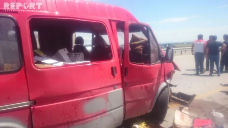 ​Goranboyda sərnişin mikroavtobusu qəzaya düşüb, sürücü və sərnişinlər xəsarət alıb - FOTO