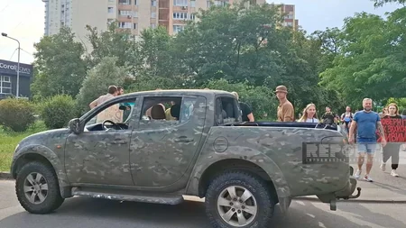 Ukrainians stage rallies in Kyiv demanding release of PoWs