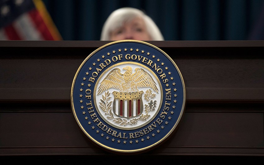 FED son 10 ildə ilk dəfə baza faiz dərəcəsini aşağı salıb