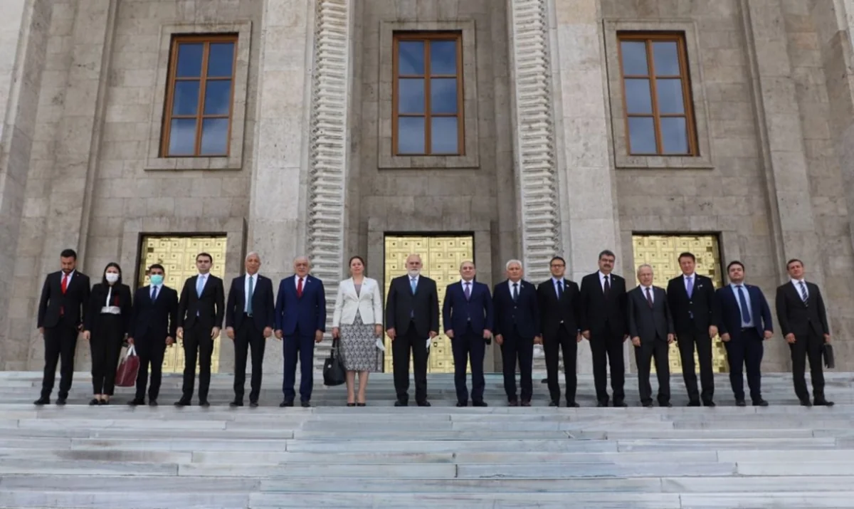 Ərdoğan YAP nümayəndə heyətini qəbul edib