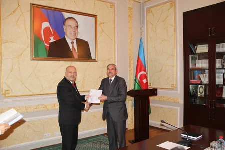 Azərbaycanda daha 12 dini icmaya maliyyə yardımı ayrılıb