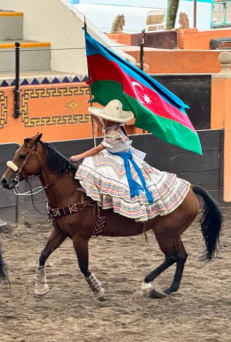 Mexikonun tarixi arenasında Azərbaycan mədəniyyəti təqdim olunub