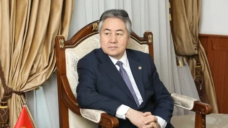 Kyrgyz FM meets with Azerbaijani Ambassador