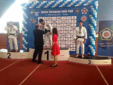 Azərbaycan cüdoçusu Rusiyada qızıl medal qazanıb - FOTO