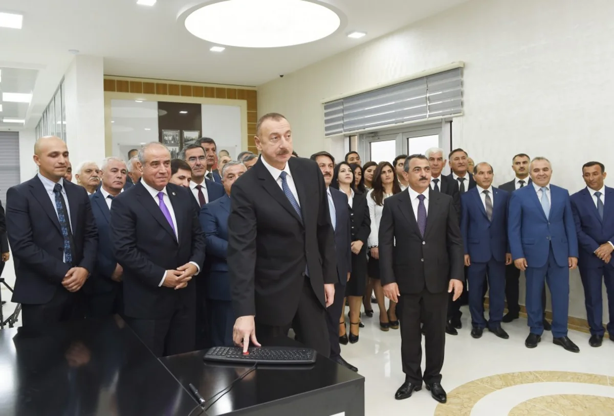 Prezident İlham Əliyev Qobustan şəhərinə içməli suyun verilməsi mərasimində iştirak edib