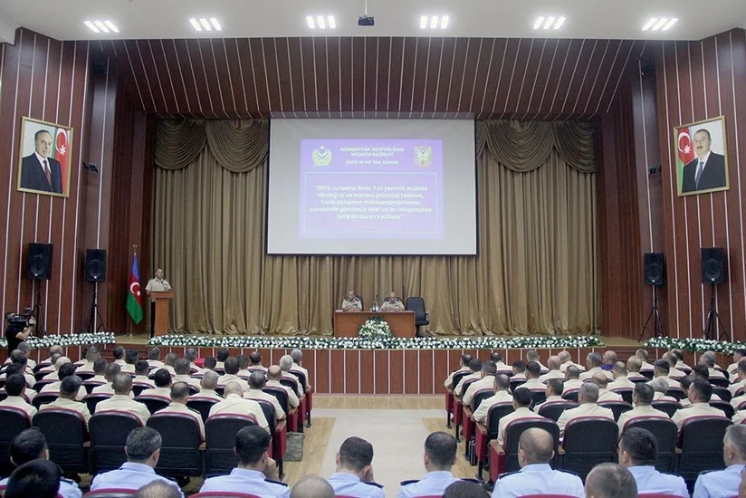 Azərbaycan Ordusunun komandir müavinlərinin və psixoloqların toplantısı keçirilib