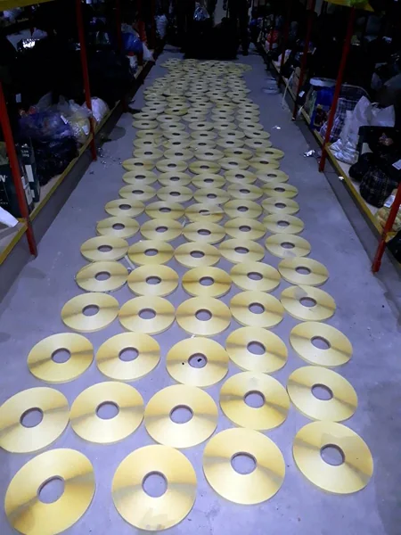 Azərbaycan gömrükçüləri 1 mln. ədəd saxta aksiz markası müsadirə ediblər