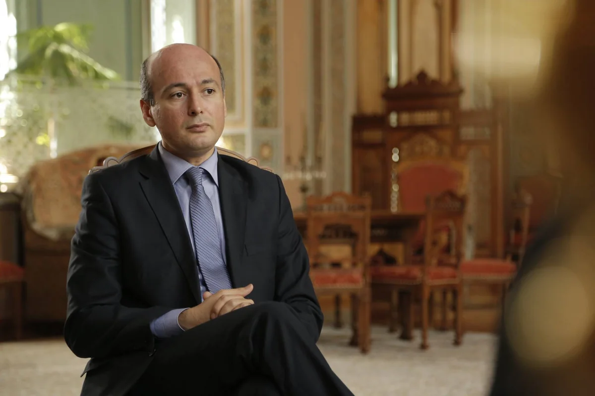 Tarixi müzakirələrdəki münaqişə hələ bitməyib