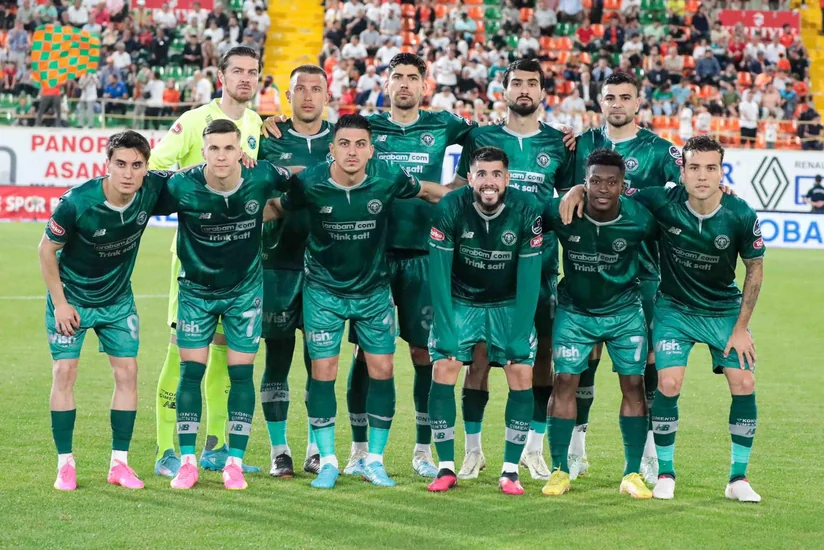Mahir Emrelinin 64 dəqiqə oynadığı matçda Konyaspor inamlı qələbə qazanıb