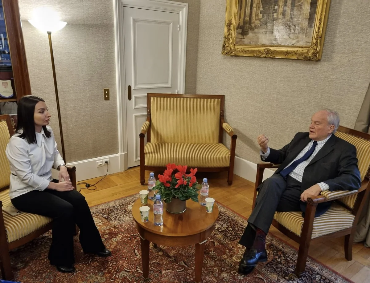 Azerbaijani ambassador meets with member of French Senate 