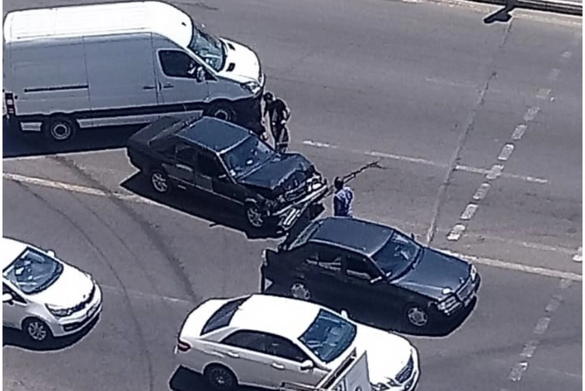 Jurnalistlər binasının qarşısında zəncirvari qəza olub