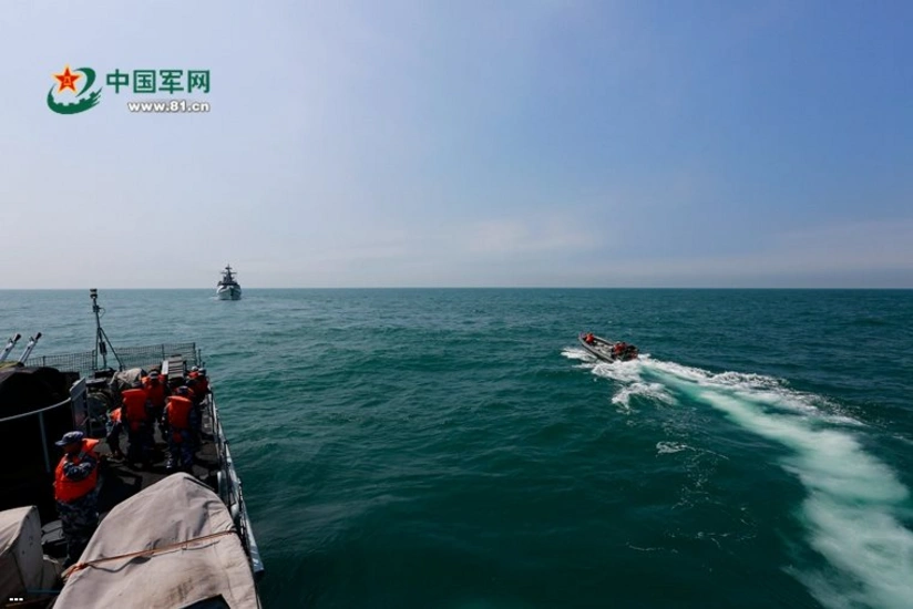 Şərqi Çin dənizində iki gəmi toqquşub, 30 İran dənizçisi itkin düşüb