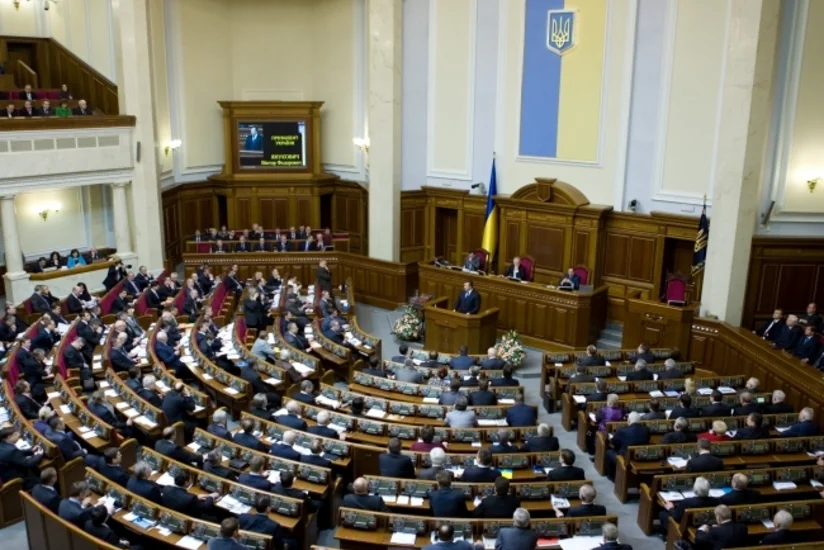 Ukrayna parlamenti müdafiə nazirinin istefasını təsdiqləyib