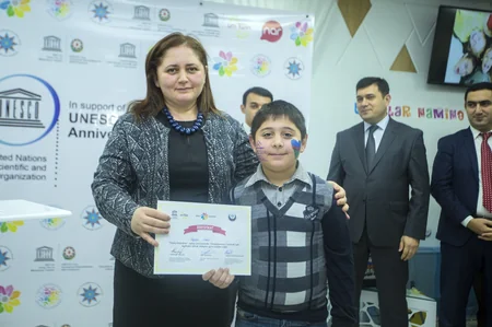 ​“ASAN xidmət”də Ümumdünya Uşaq Hüquqları Gününə həsr olunmuş tədbir keçirilib