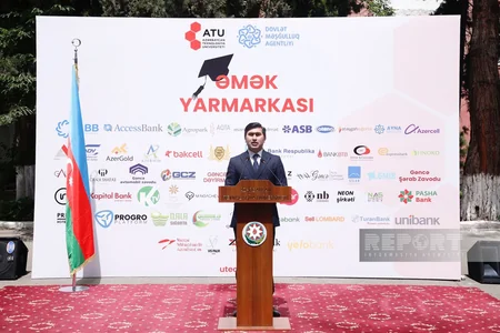 Gəncədə əmək yarmarkası keçirilib