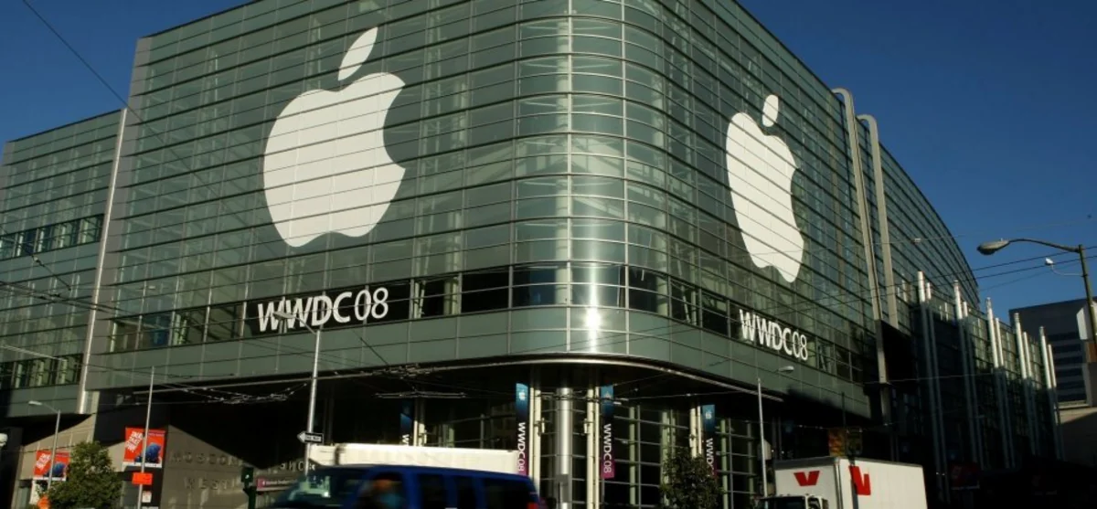 Apple объявила об открытии почти ста магазинов в мире