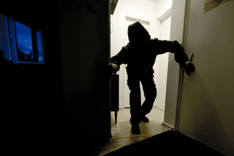 Ulduz futbolçunun evindən oğurluq edildi