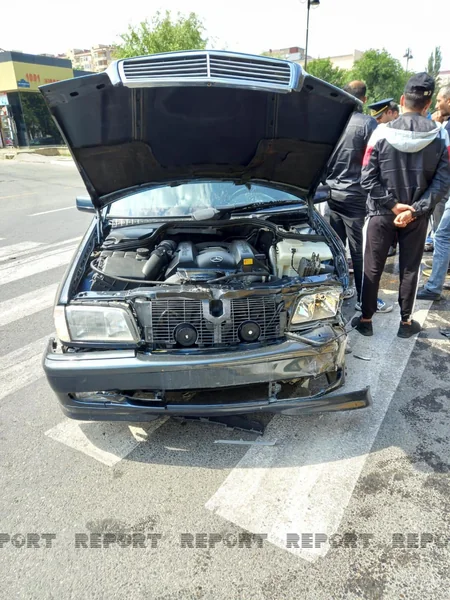 Sumqayıtda avtomobillər toqquşub