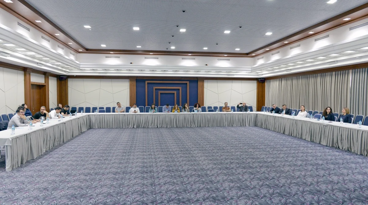 Dövlət Vergi Xidməti KİV nümayəndələri üçün təlim və müsabiqə keçirib