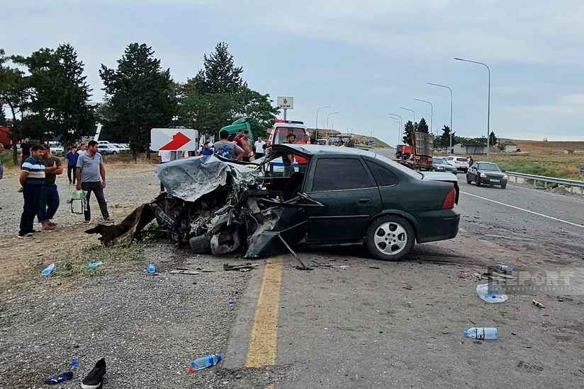 Şəkidəki ağır yol qəzasında iki nəfər ölüb, üçü xəsarət alıb - YENİLƏNİB