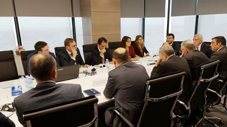 Avropa Enerji Tənzimləyiciləri Şurası (CEER) ilə birgə elektrik enerjisi təchizatının keyfiyyəti müzakirə edilib
