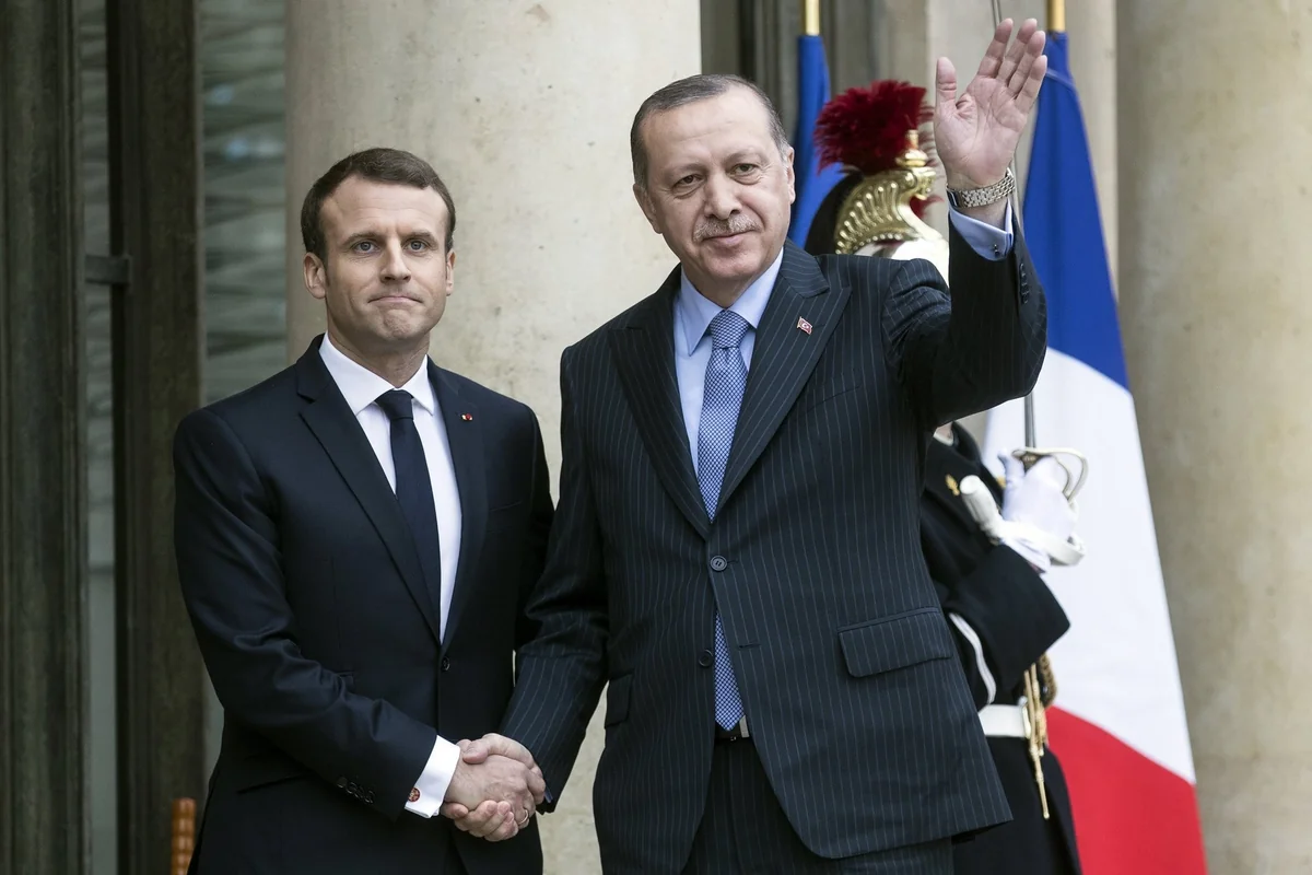 Erdogan to hold direct talks with Macron