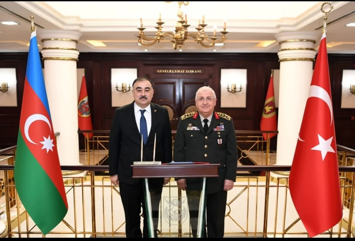 Azerbaijani ambassador meets with Turkish Chief of Staff