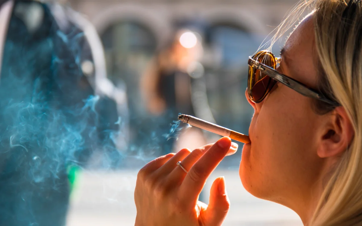 Italy’s Turin prohibits smoking within 5 meters of another person outdoors