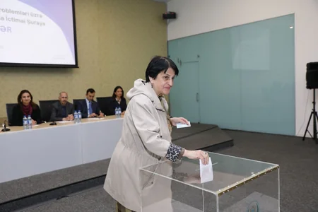 Ailə, Qadın və Uşaq Problemləri üzrə Dövlət Komitəsi yanında İctimai şuranın yeni tərkibi seçilib