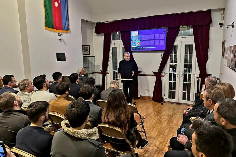 Londonda 20 Yanvar şəhidlərinin xatirəsi anılıb