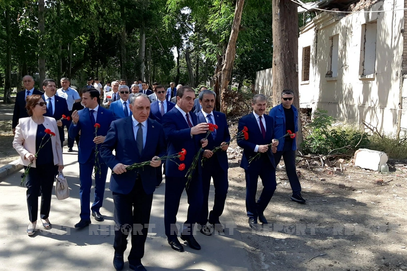 Prosecutors General of Azerbaijan and Turkey visit area in Ganja hit by Armenian-fired missile