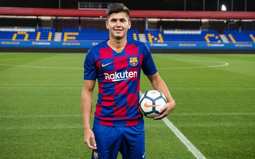 Barselona gənc futbolçuya görə məhkəməyə verildi