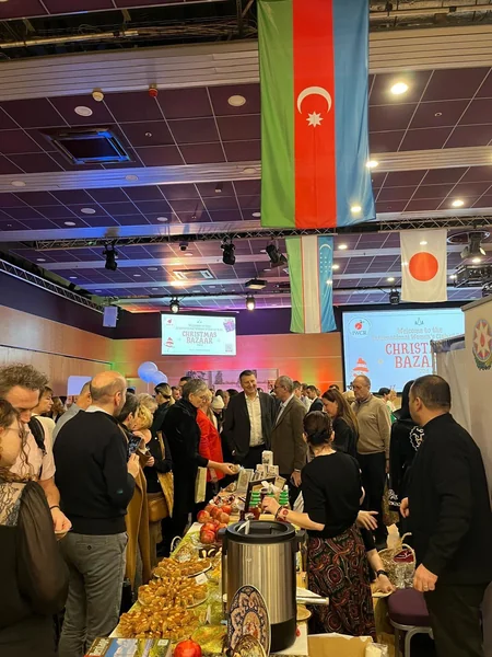 Azərbaycanın Riqadakı səfirliyi Beynəlxalq Milad Yarmarkasında təmsil olunub