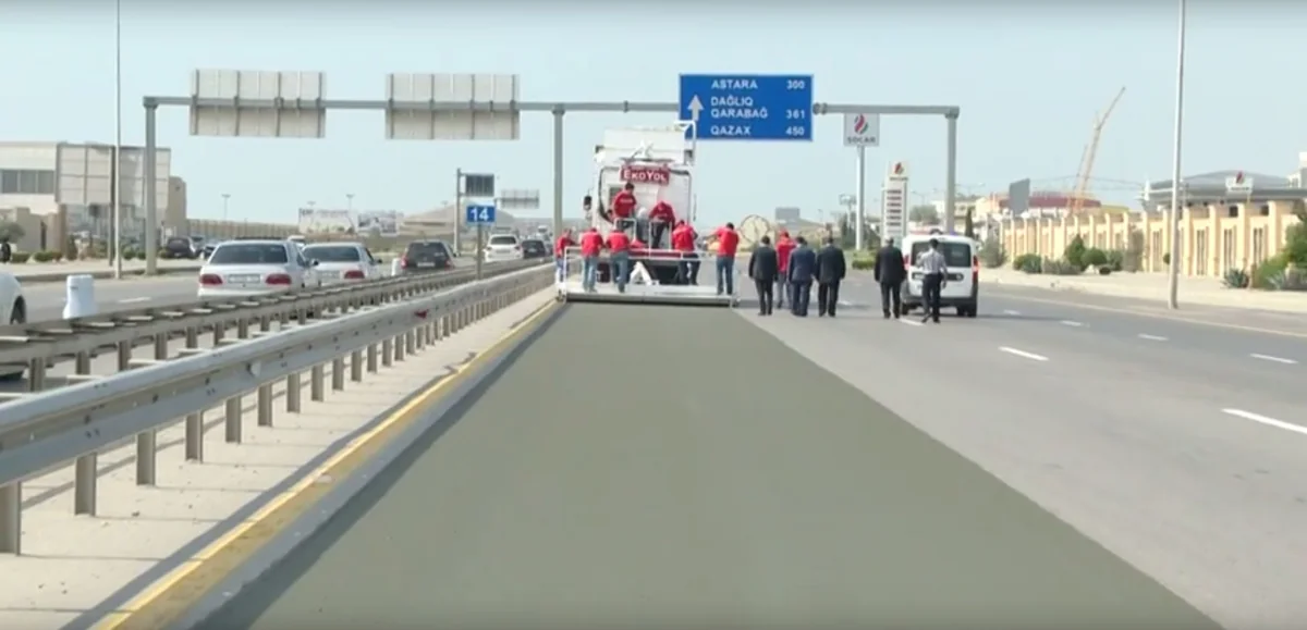 ​Azərbaycanda ilk dəfə yolun yararlılıq müddətinin uzadılmasına qərar verilib - VİDEO