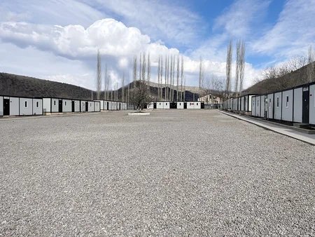 Service and combat activities of units in liberated territories inspected