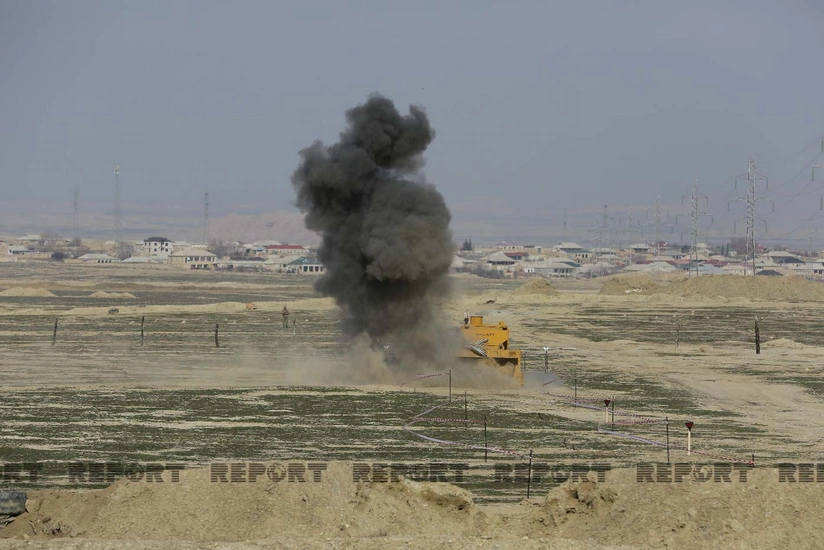 Kəlbəcərdə Azərbaycan Ordusunun hərbçisi minaya düşüb