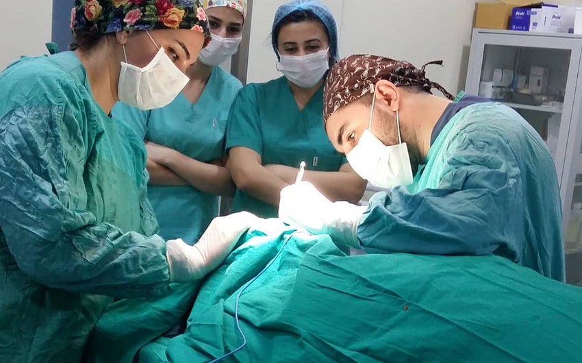 Həkim: “Son bir ildə klinikamızda 15 kişinin süd vəziləri cərrahi yolla kiçildilib”
