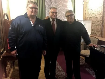 Fərhad Bədəlbəyli Ukrayna Milli Filarmoniyasında konsert verib