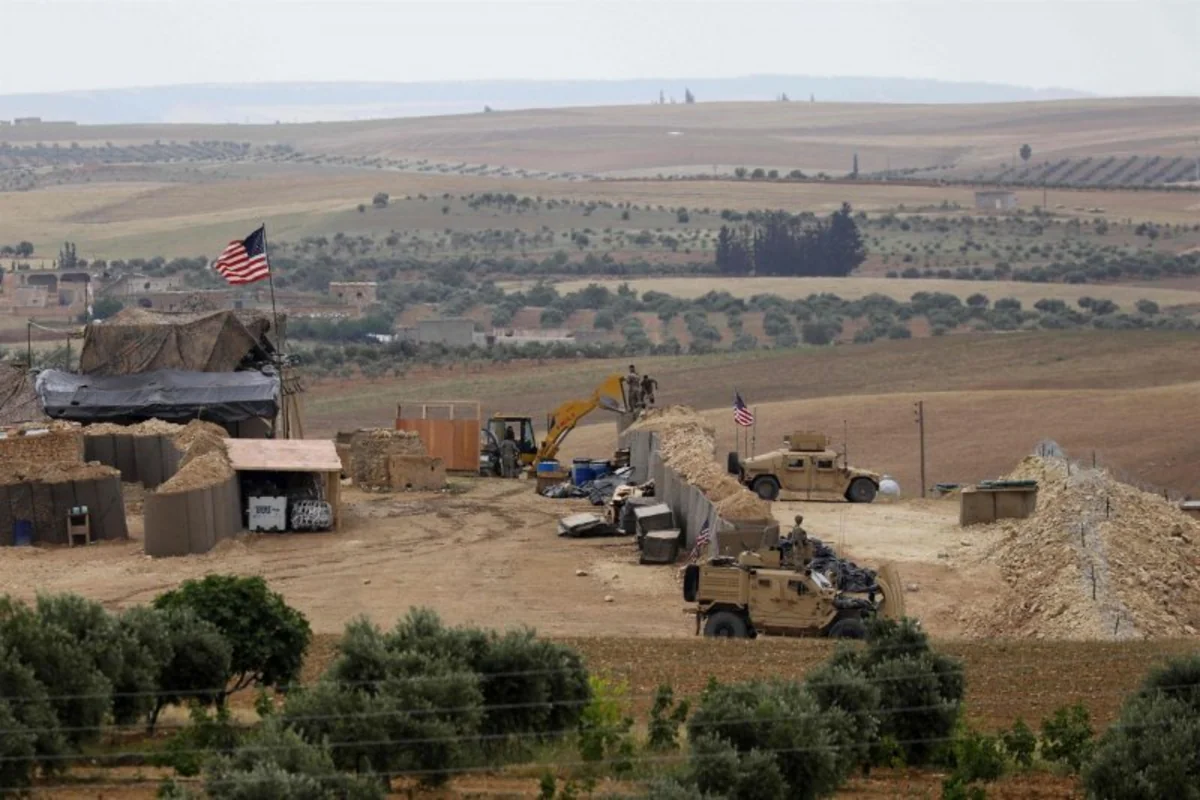 Terrorçu PKK qruplaşması Menbiçdən çıxıb, bölgəyə Bəşşar Əsəd qüvvələri daxil olub