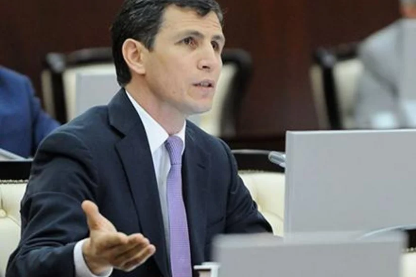 Deputat hökumətə Dövlət Qulluğu Məsələləri üzrə Komissiyanın ləğv edilməsini təklif edib