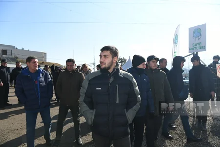 Xankəndi-Laçın yolunda aksiya keçirilən əraziyə yerli rus icmasının nümayəndələri gəliblər